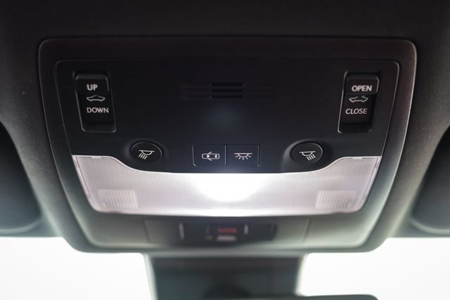 Used 2018 Lexus IS 300 F Sport w/ F Sport Package AWD/4WD image 54