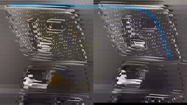 Certified 2025 Mercedes-Benz GLA 250 4MATIC image 15