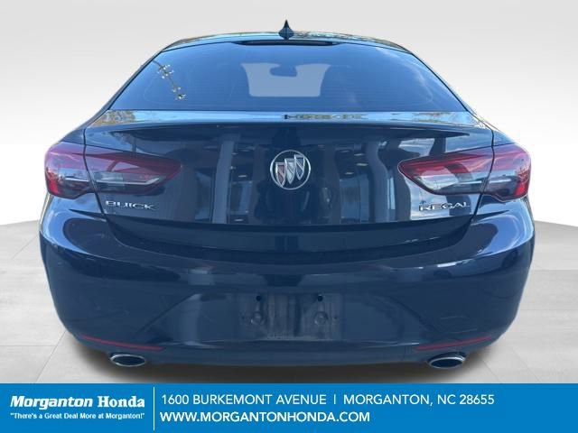 Used 2018 Buick Regal Preferred image 7