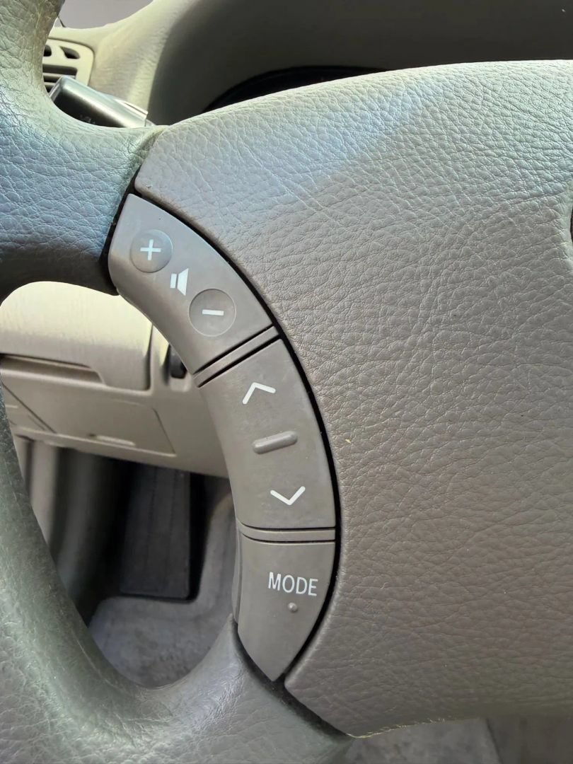Used 2006 Toyota Camry LE FWD image 20