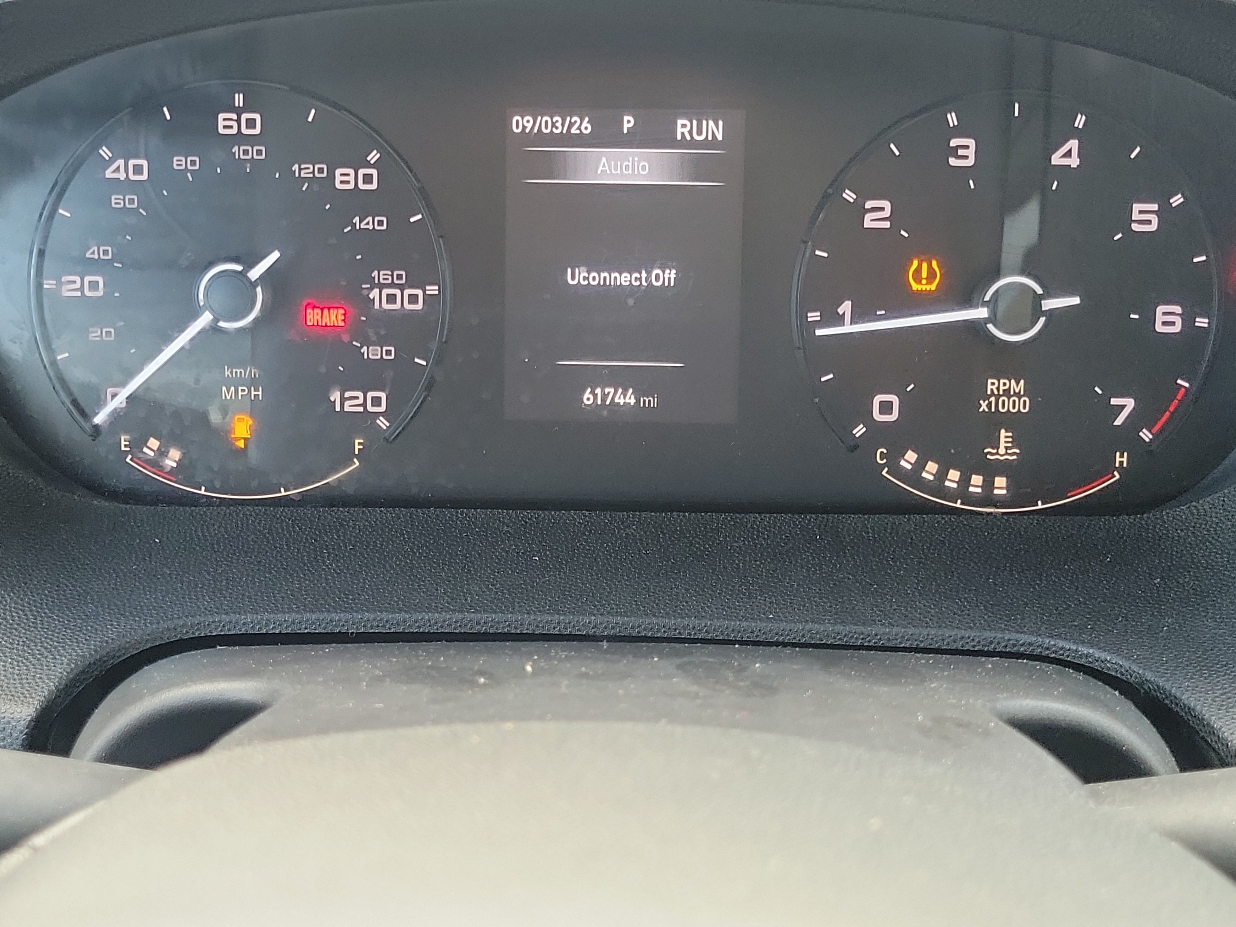 Used 2024 RAM ProMaster 2500 w/ Convenience Group FWD image 13