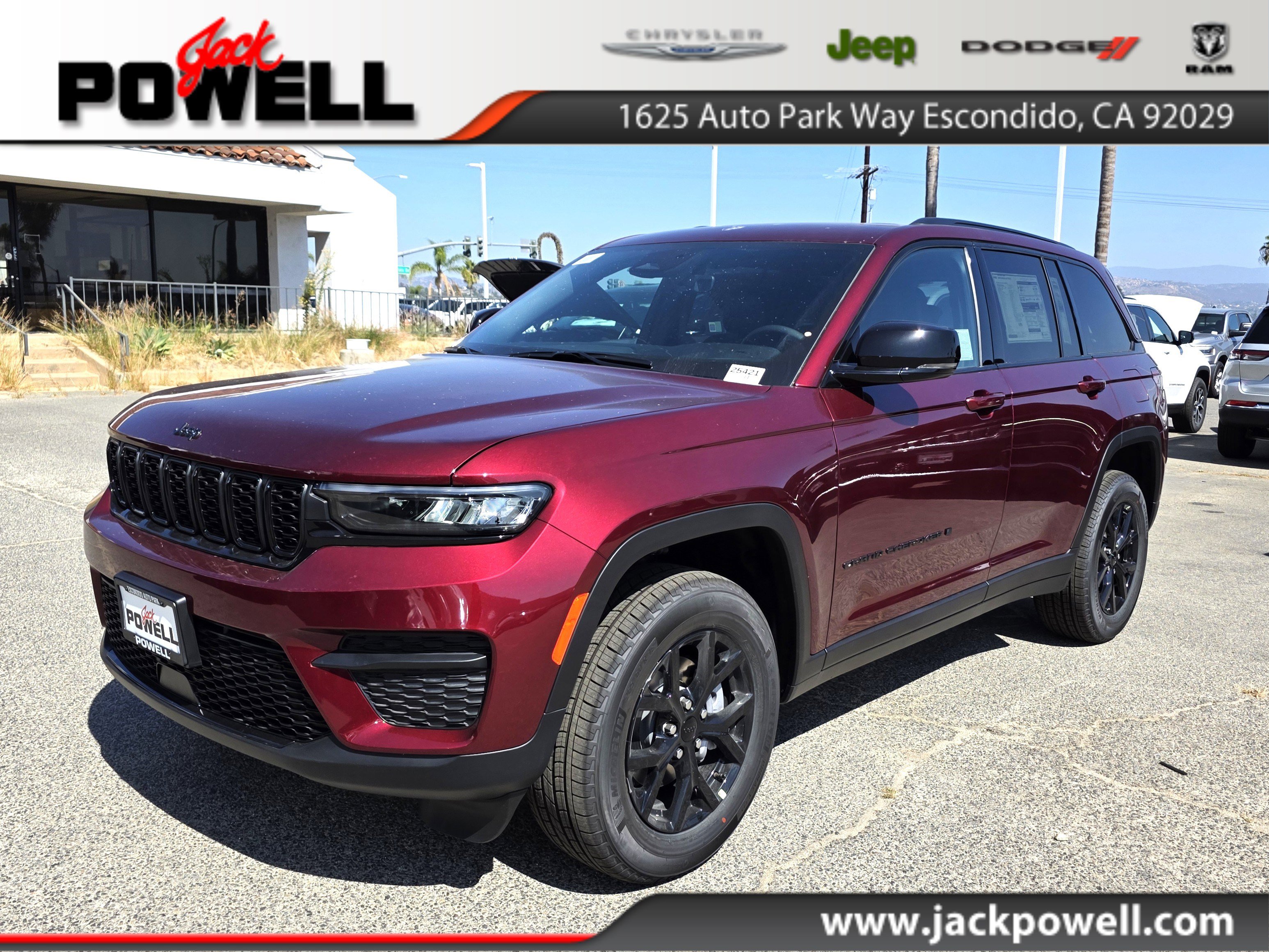 New 2025 Jeep Grand Cherokee Altitude