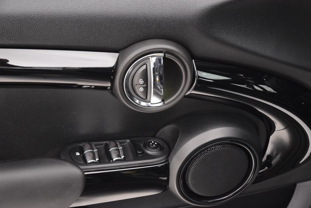 Used 2019 MINI Cooper S FWD image 20