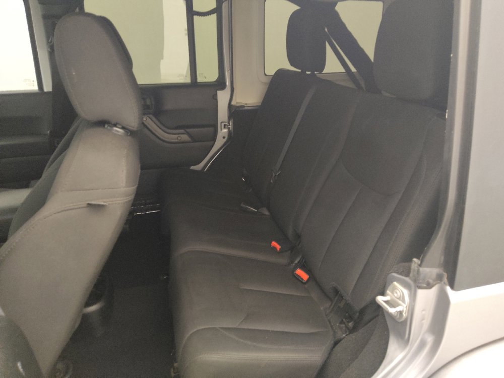 Used 2018 Jeep Wrangler Unlimited Sport S AWD/4WD image 18