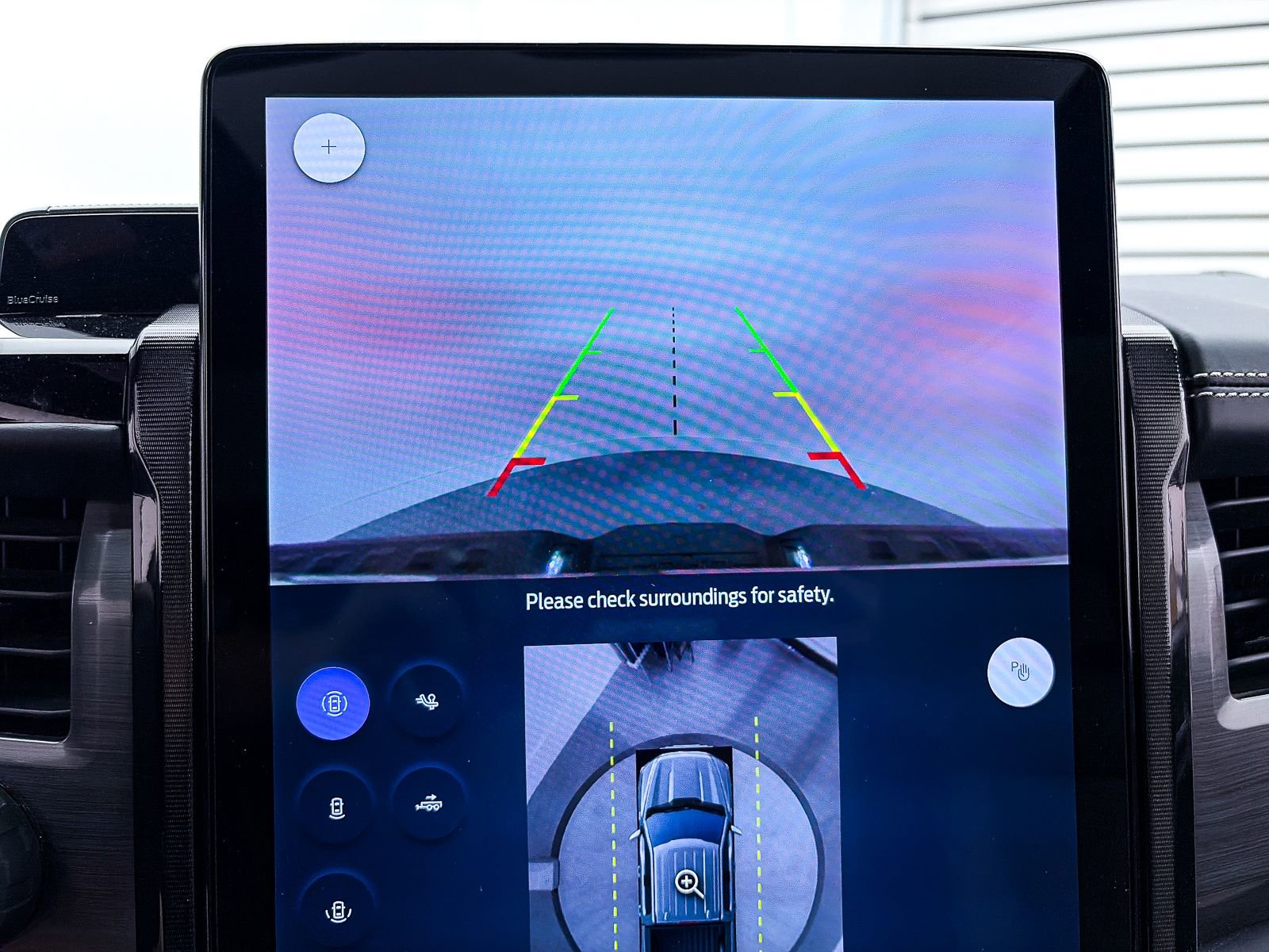 Used 2023 Ford F150 Lightning Platinum image 8