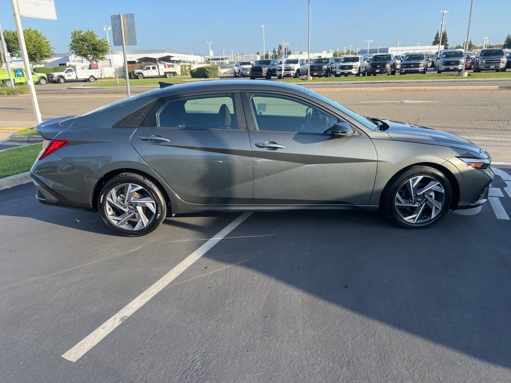 Used 2025 Hyundai Elantra Sport w/ Cargo Package FWD image 14