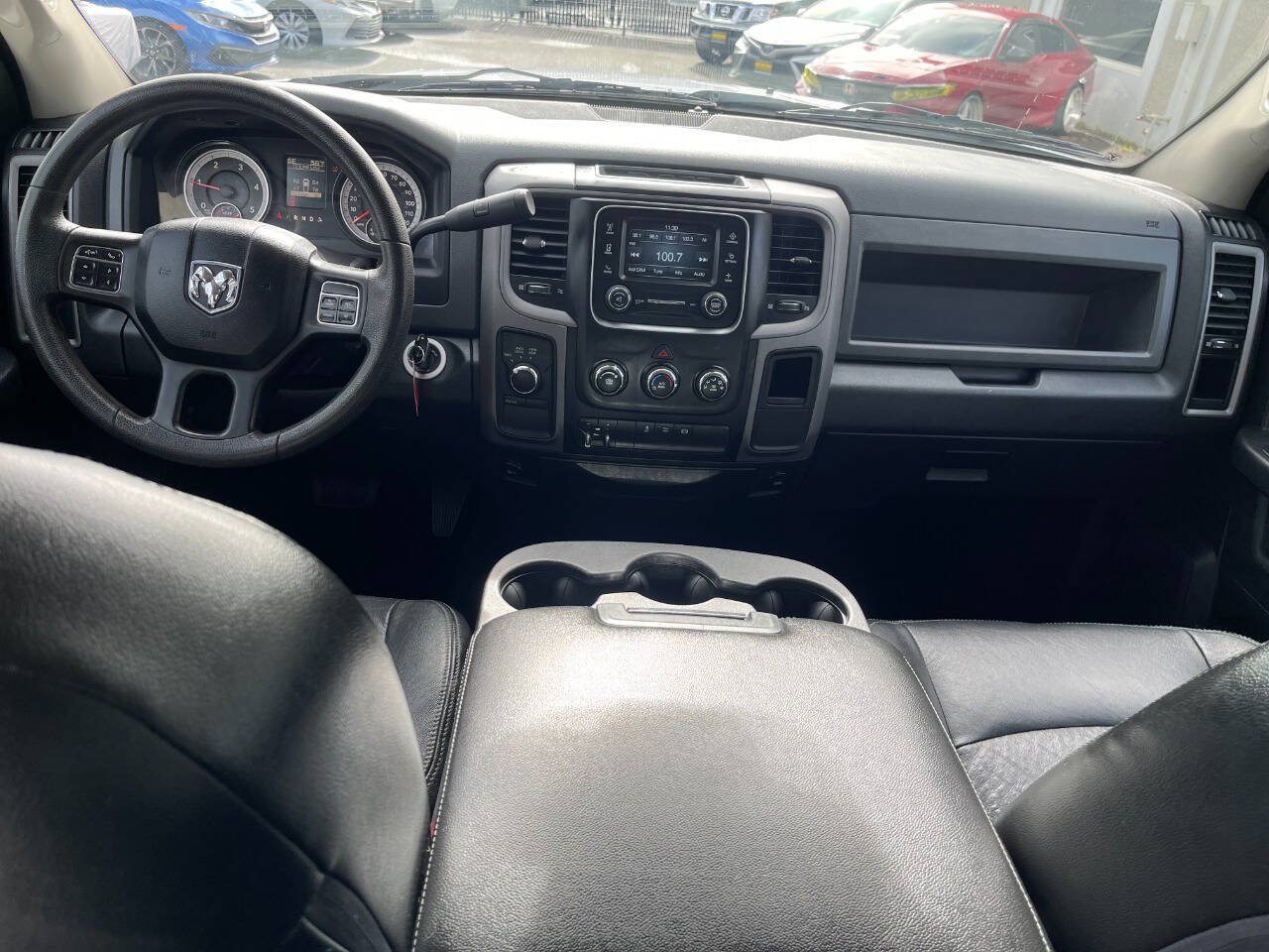 Used 2015 RAM 2500 Tradesman w/ Chrome Appearance Group AWD/4WD image 11