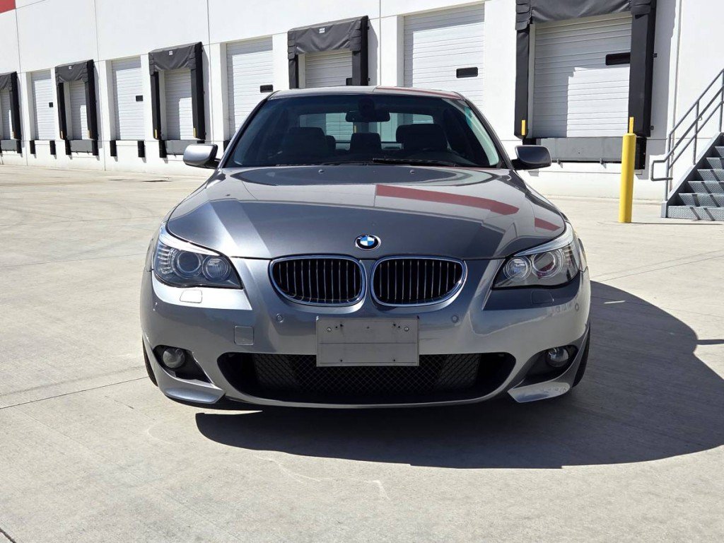Used 2008 BMW 550i Sedan RWD image 2