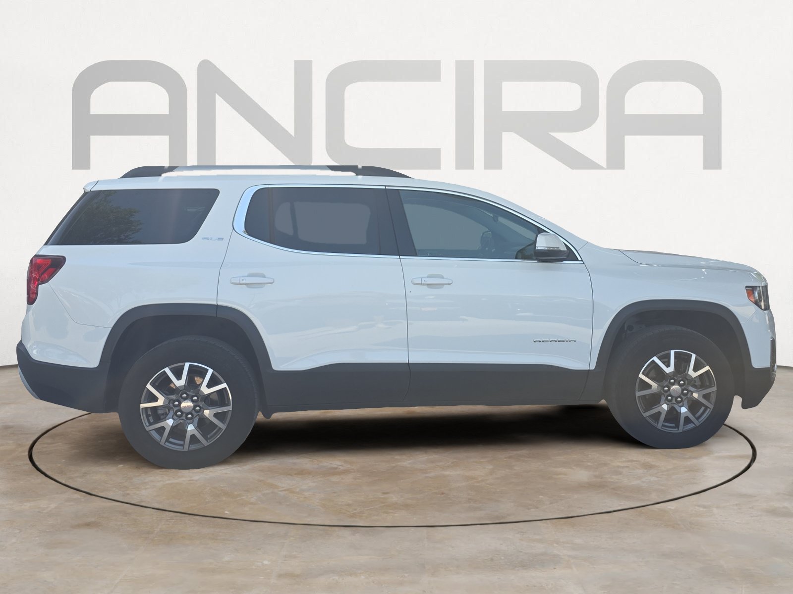 Used 2023 GMC Acadia SLE w/ Driver Convenience Package FWD image 9