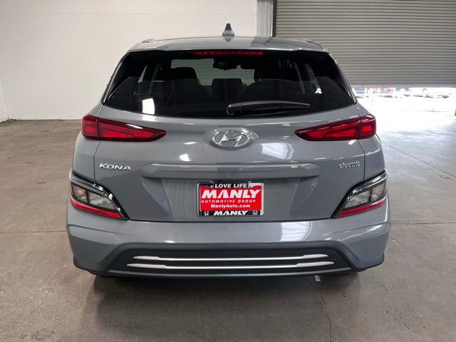 Used 2023 Hyundai Kona SE FWD image 4