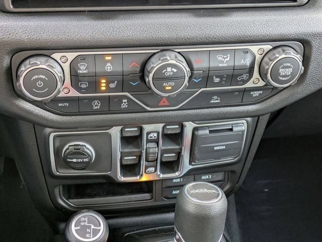New 2026 Jeep Gladiator Sport AWD/4WD image 26