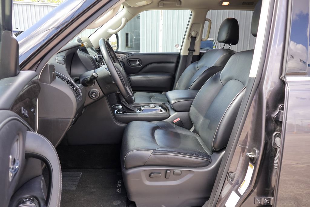Used 2024 INFINITI QX80 Luxe image 7