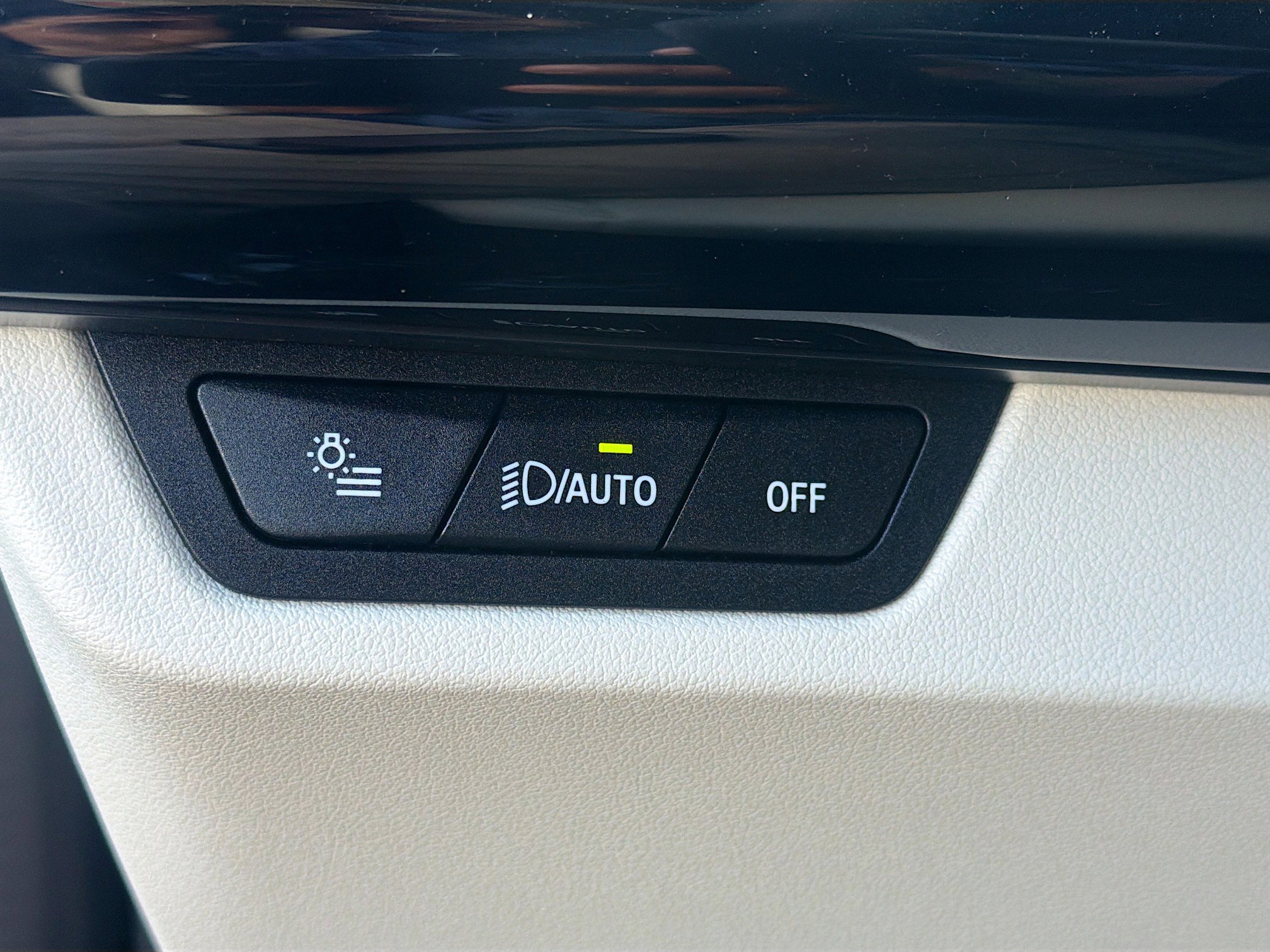 New 2026 BMW X1 xDrive28i w/ Convenience Package image 36