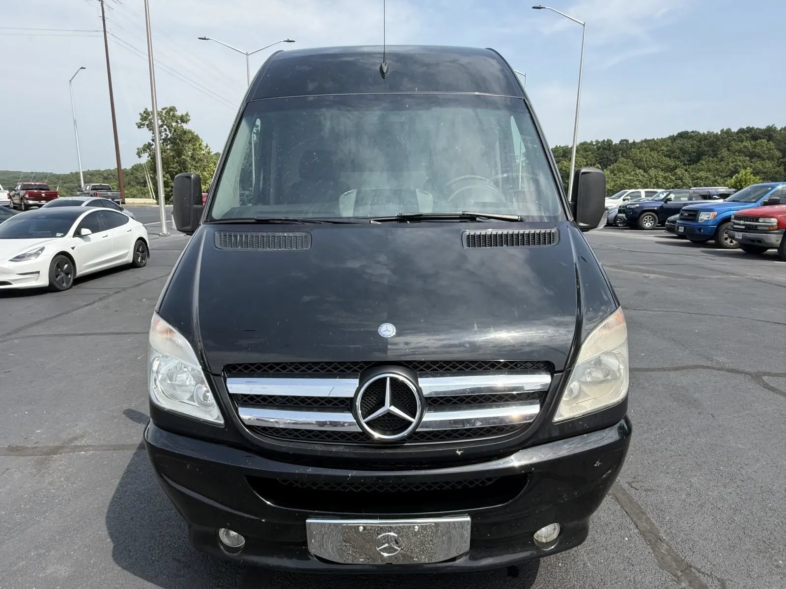 Used 2011 Mercedes-Benz Sprinter 2500 image 6