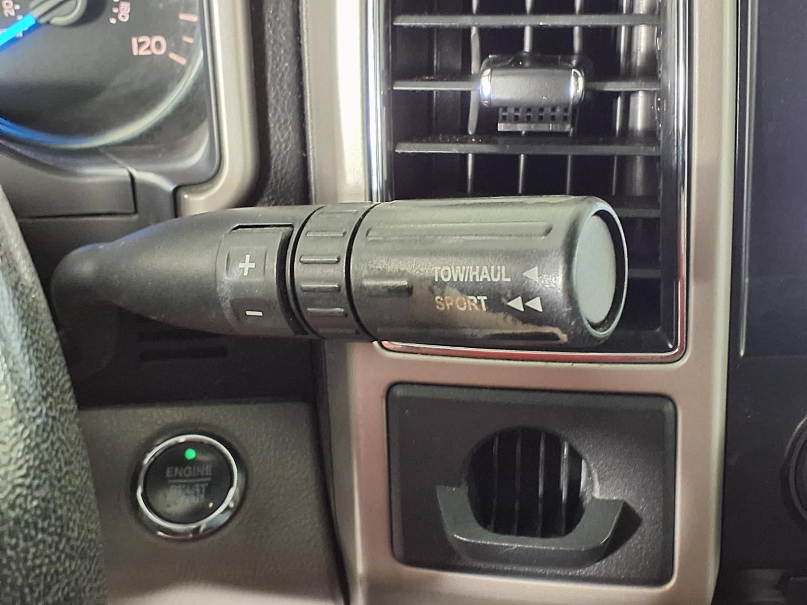 Used 2017 Ford F150 Lariat RWD image 23