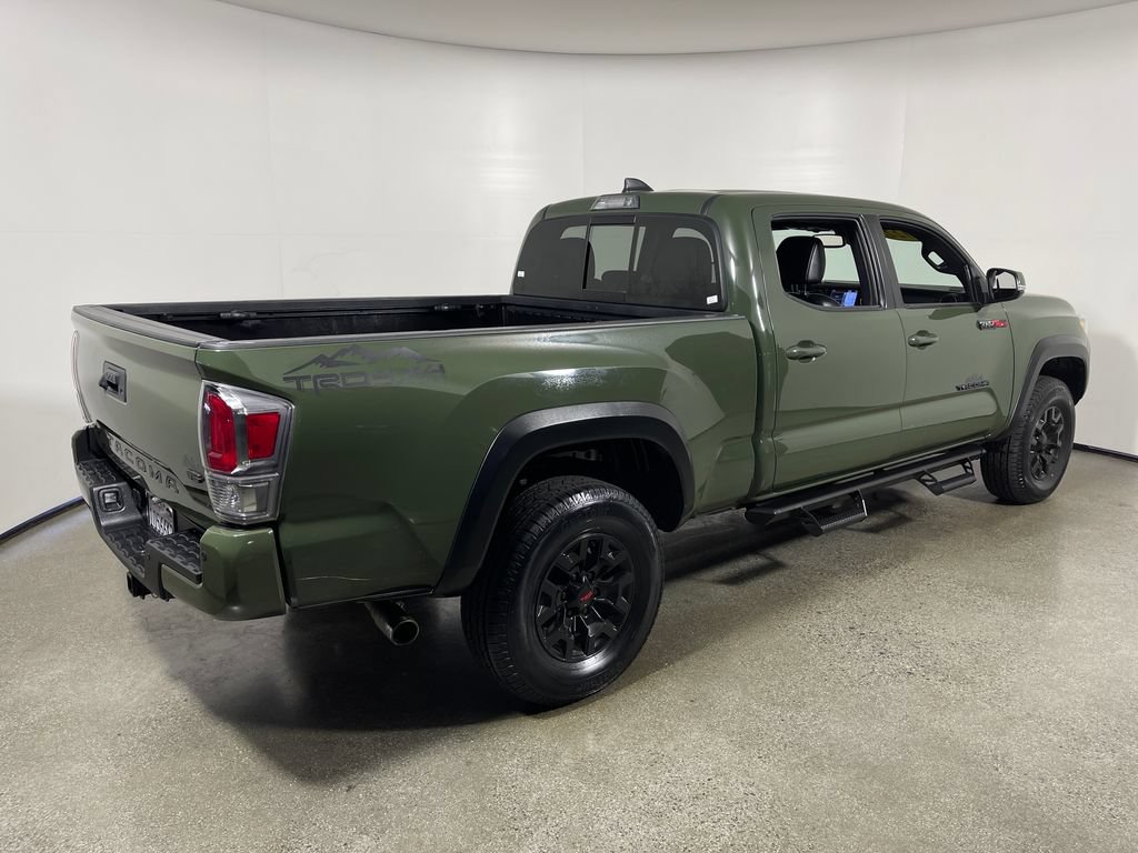 Certified 2022 Toyota Tacoma TRD Off-Road w/ TRD Premium Off Road Package AWD/4WD image 3