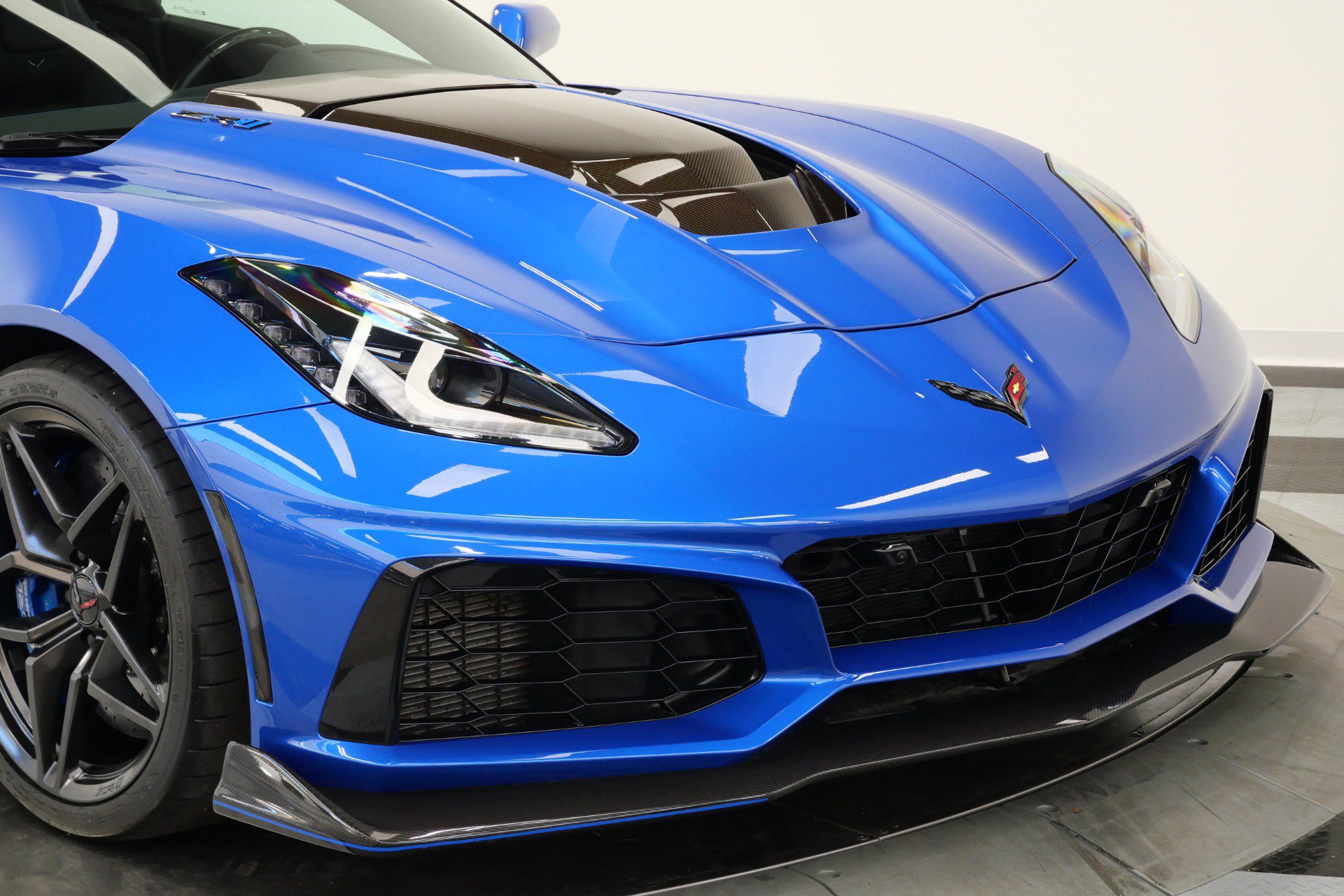 Used 2019 Chevrolet Corvette ZR1 RWD image 46