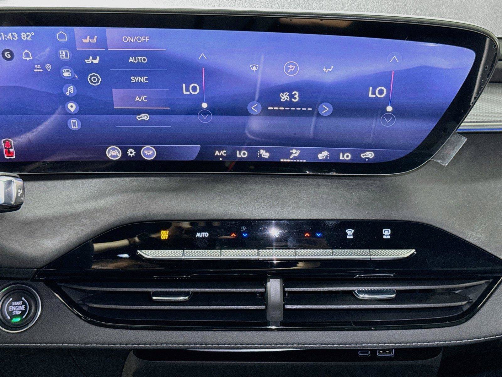 New 2027 Buick Enclave Sport Touring w/ Power Package FWD image 10