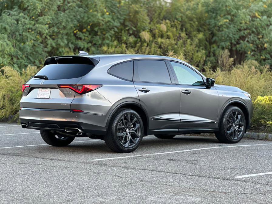 Used 2023 Acura MDX A-Spec image 8