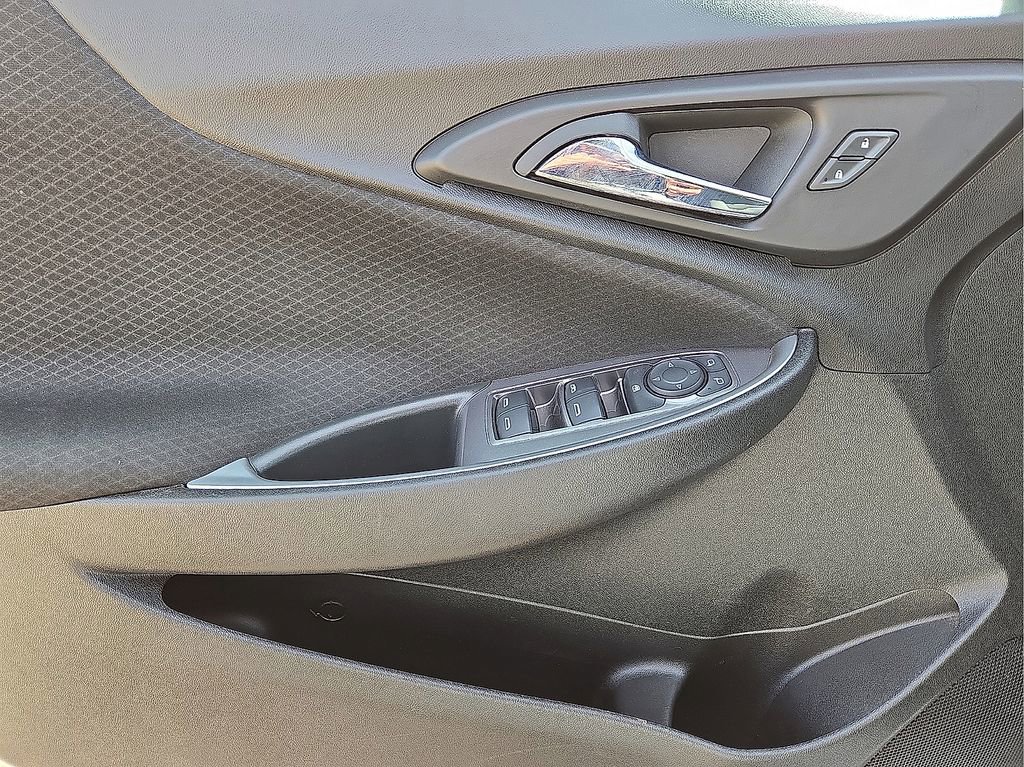 Used 2024 Chevrolet Malibu LT image 18