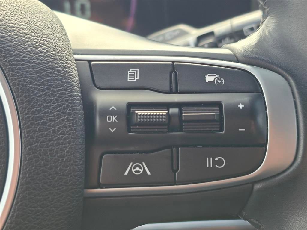 Used 2023 Kia Sportage EX image 20