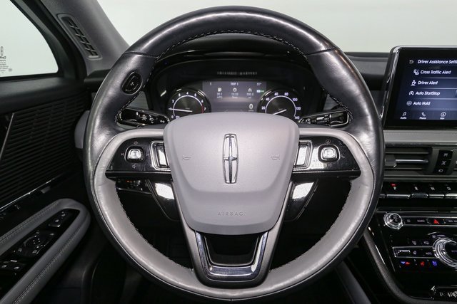 Used 2022 Lincoln Corsair AWD w/ Premium Package image 31