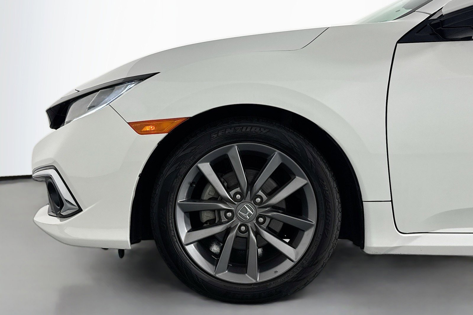 Used 2019 Honda Civic EX-L image 9