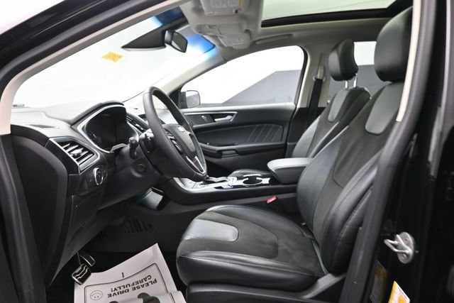 Used 2018 Ford Edge Sport w/ Equipment Group 401A AWD/4WD image 9