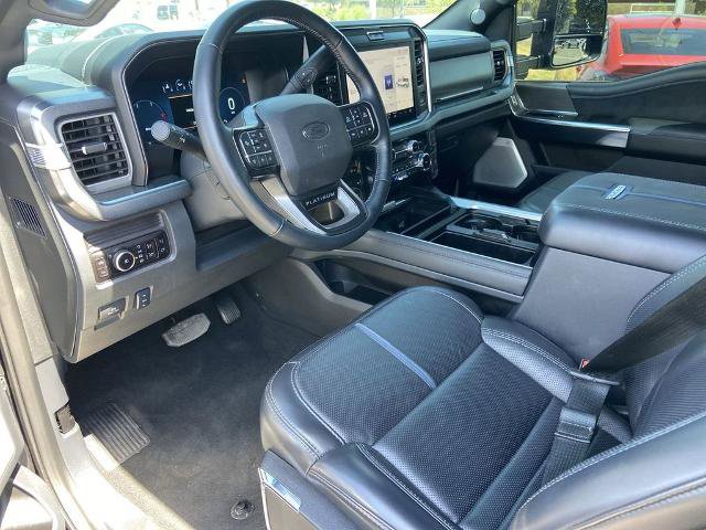 Used 2025 Ford F350 Platinum AWD/4WD image 6