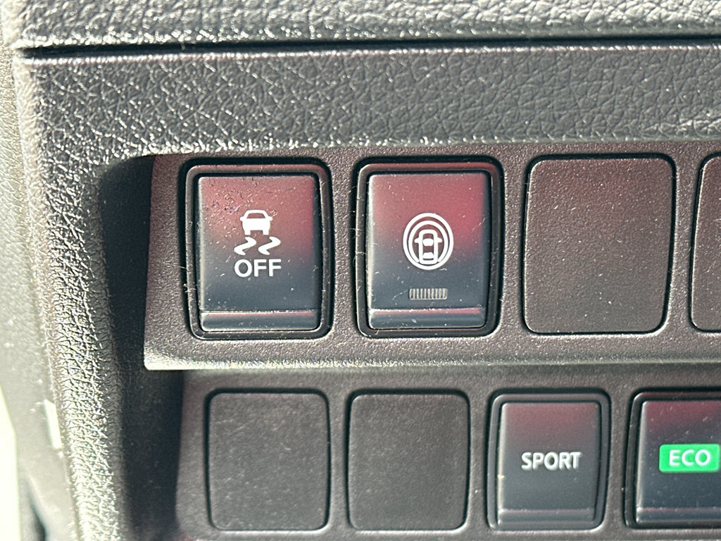 Used 2020 Nissan Rogue Sport S FWD image 22