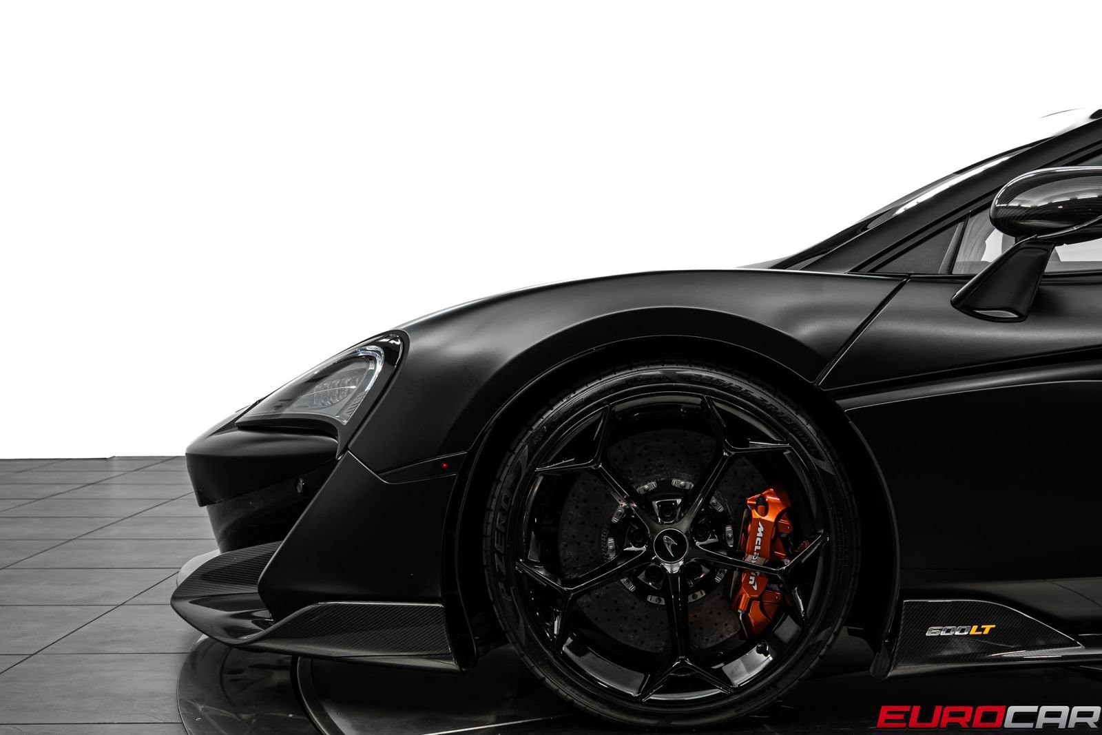 Used 2019 McLaren 600LT RWD image 17
