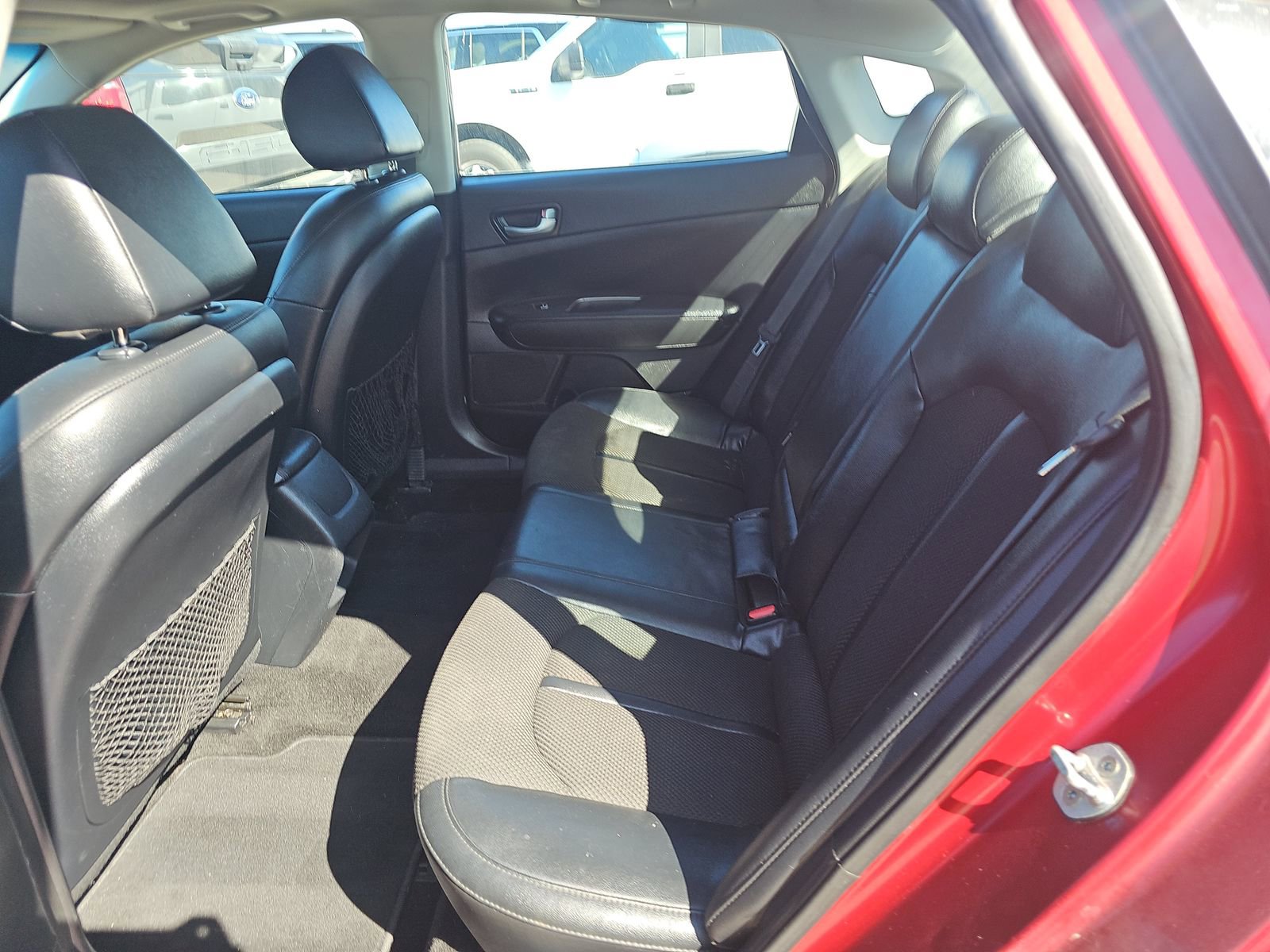 Used 2020 Kia Optima SE image 14