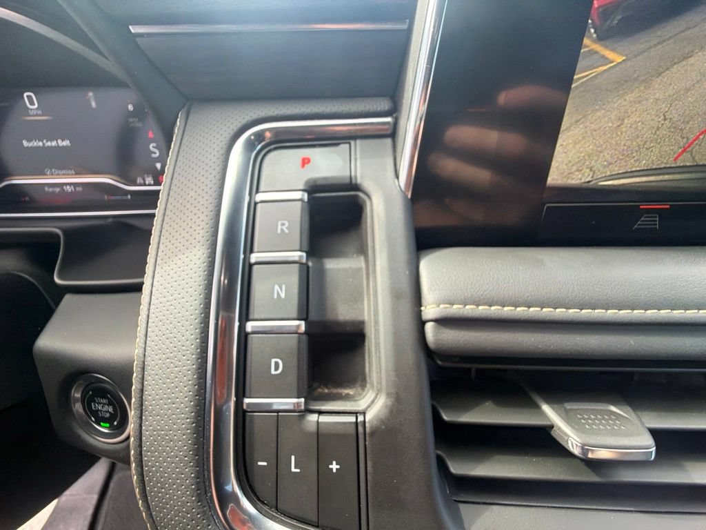 Used 2024 GMC Yukon SLT AWD/4WD image 27