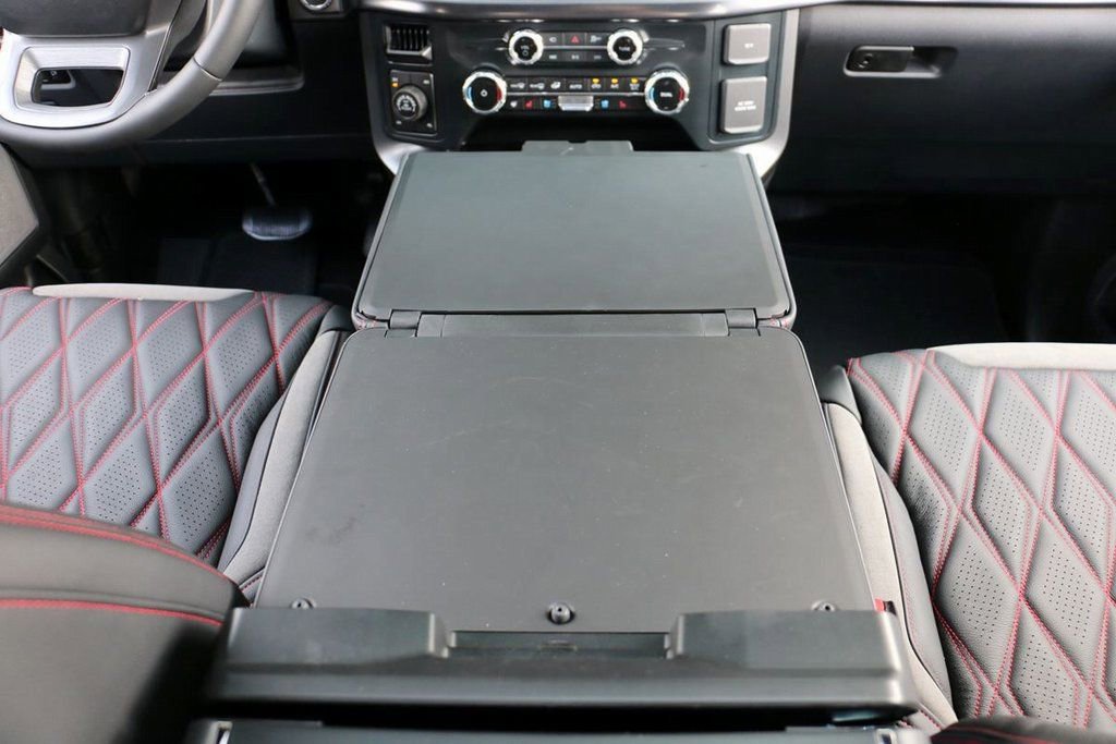 New 2026 Ford F150 Lariat w/ Equipment Group 502A High image 34