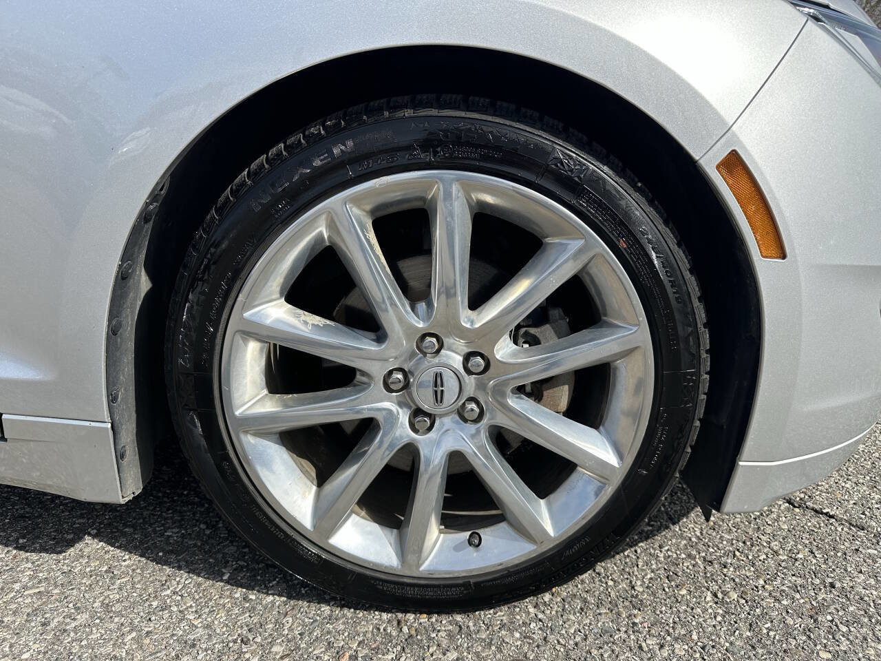 Used 2016 Lincoln MKZ w/ Equipment Group 200A Select FWD image 1