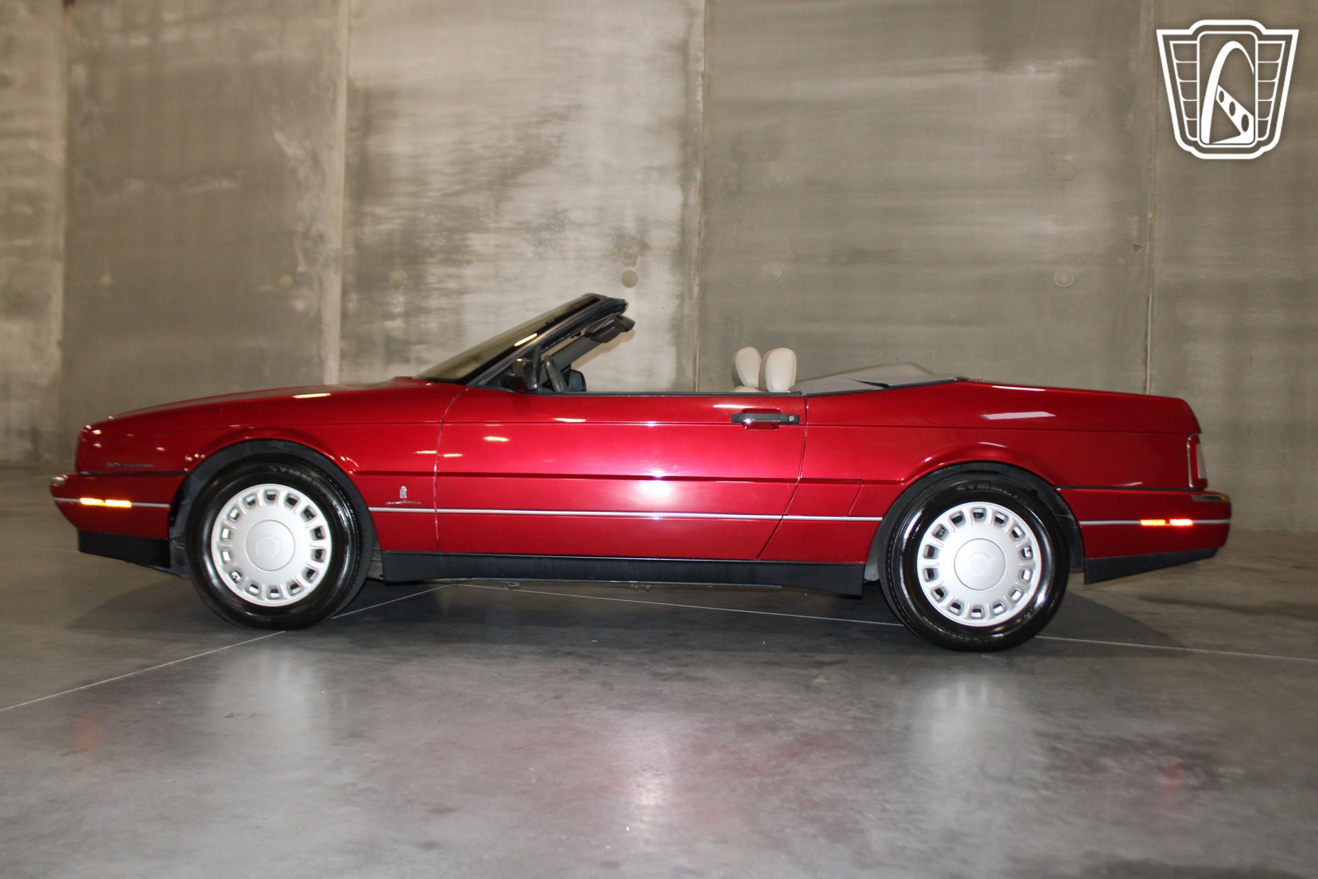 Used 1993 Cadillac Allante image 18