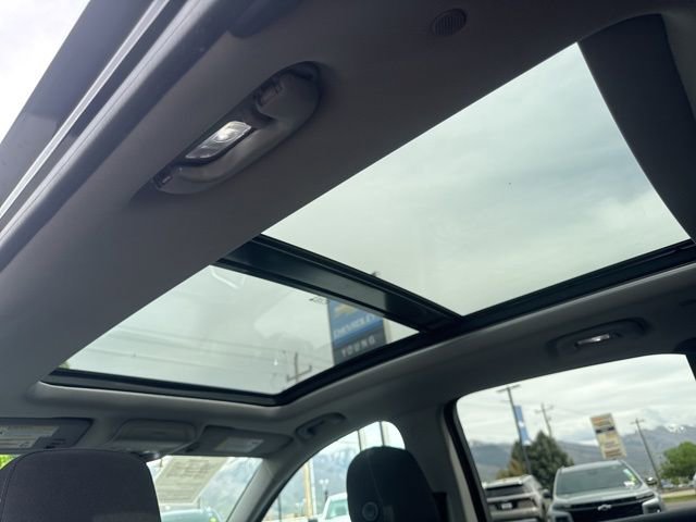 Used 2018 Chevrolet Equinox LT w/ Sun & Infotainment Package AWD/4WD image 14