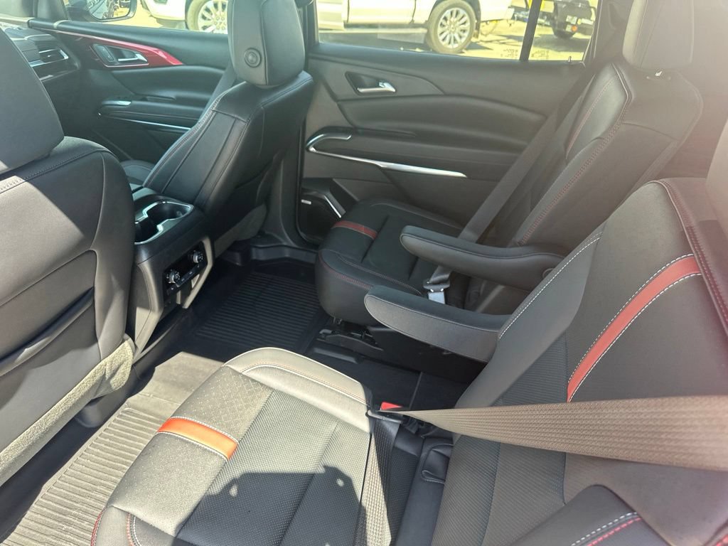 Certified 2026 Chevrolet Traverse RS AWD/4WD image 19