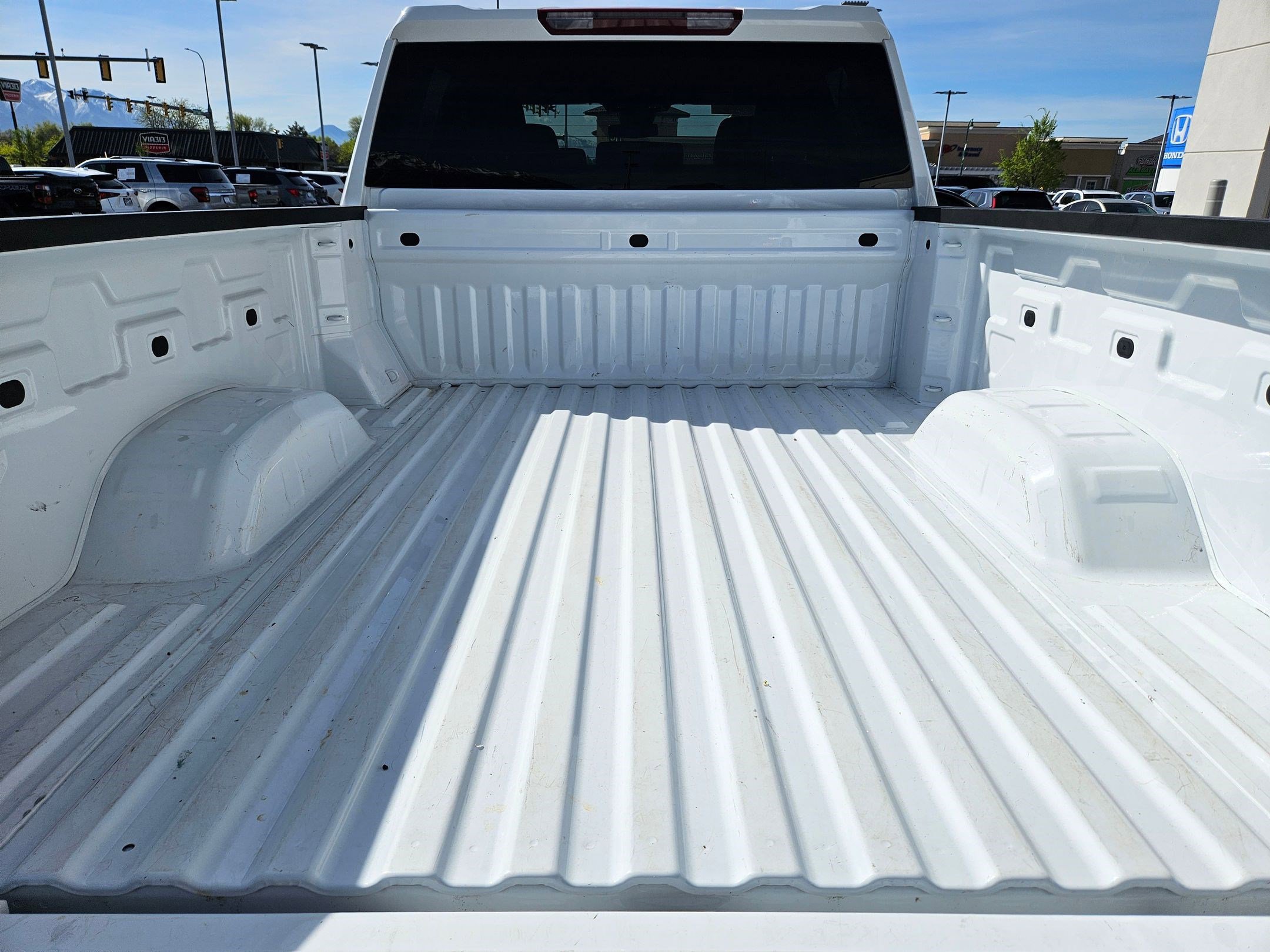 Used 2024 Chevrolet Silverado 3500 LT w/ Convenience Package image 32