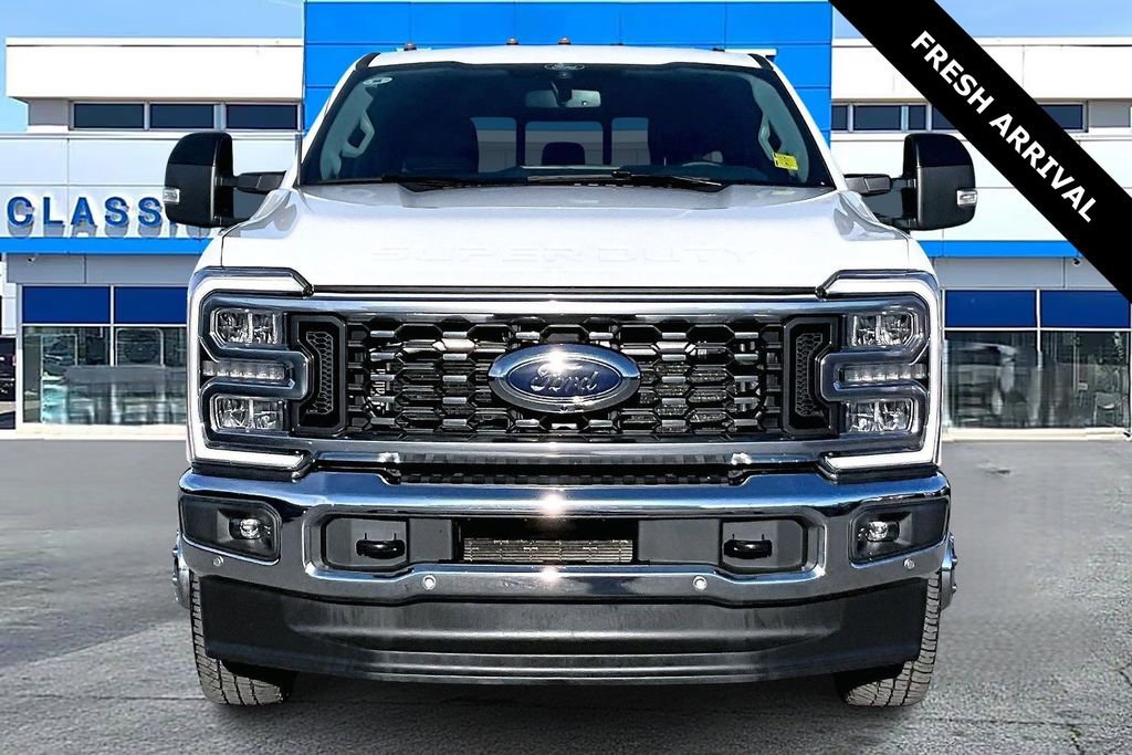 Used 2024 Ford F350 Lariat w/ Lariat Ultimate Package image 2