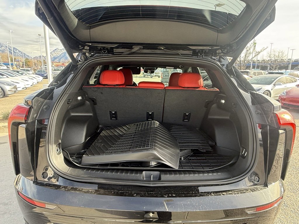 Used 2024 Chevrolet Blazer EV RS image 25