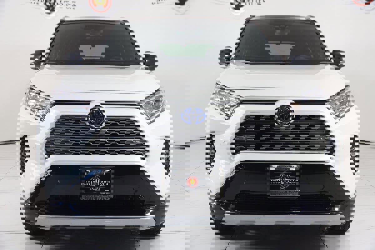 Used 2021 Toyota RAV4 XSE image 61