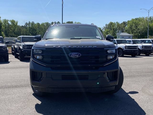 New 2026 Ford Expedition Max Active RWD image 8