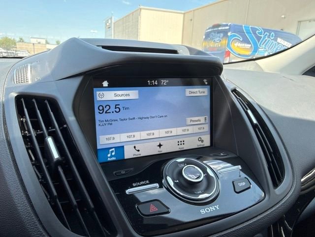 Used 2018 Ford Escape Titanium w/ Ford Safe & Smart Package AWD/4WD image 23