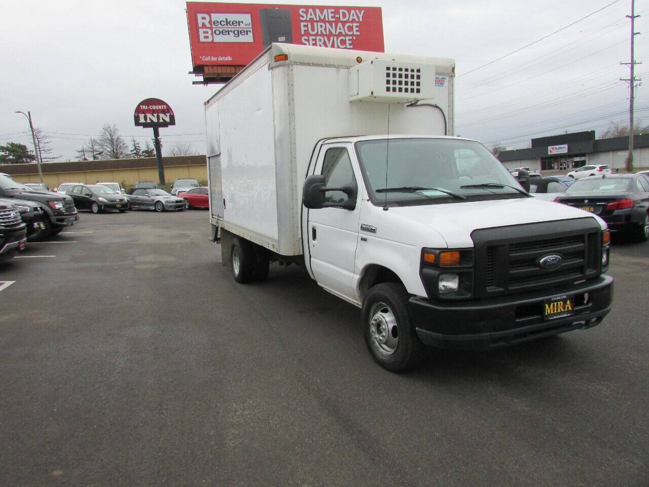 Used 2012 Ford E-450 and Econoline 450 Super Duty w/ PWR Locks & Windows Group RWD image 5