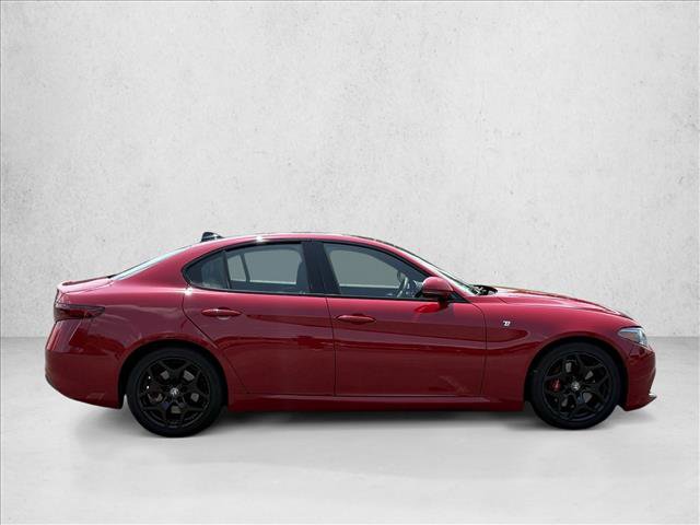 Used 2022 Alfa Romeo Giulia Ti w/ Active Assist Plus Package RWD image 4