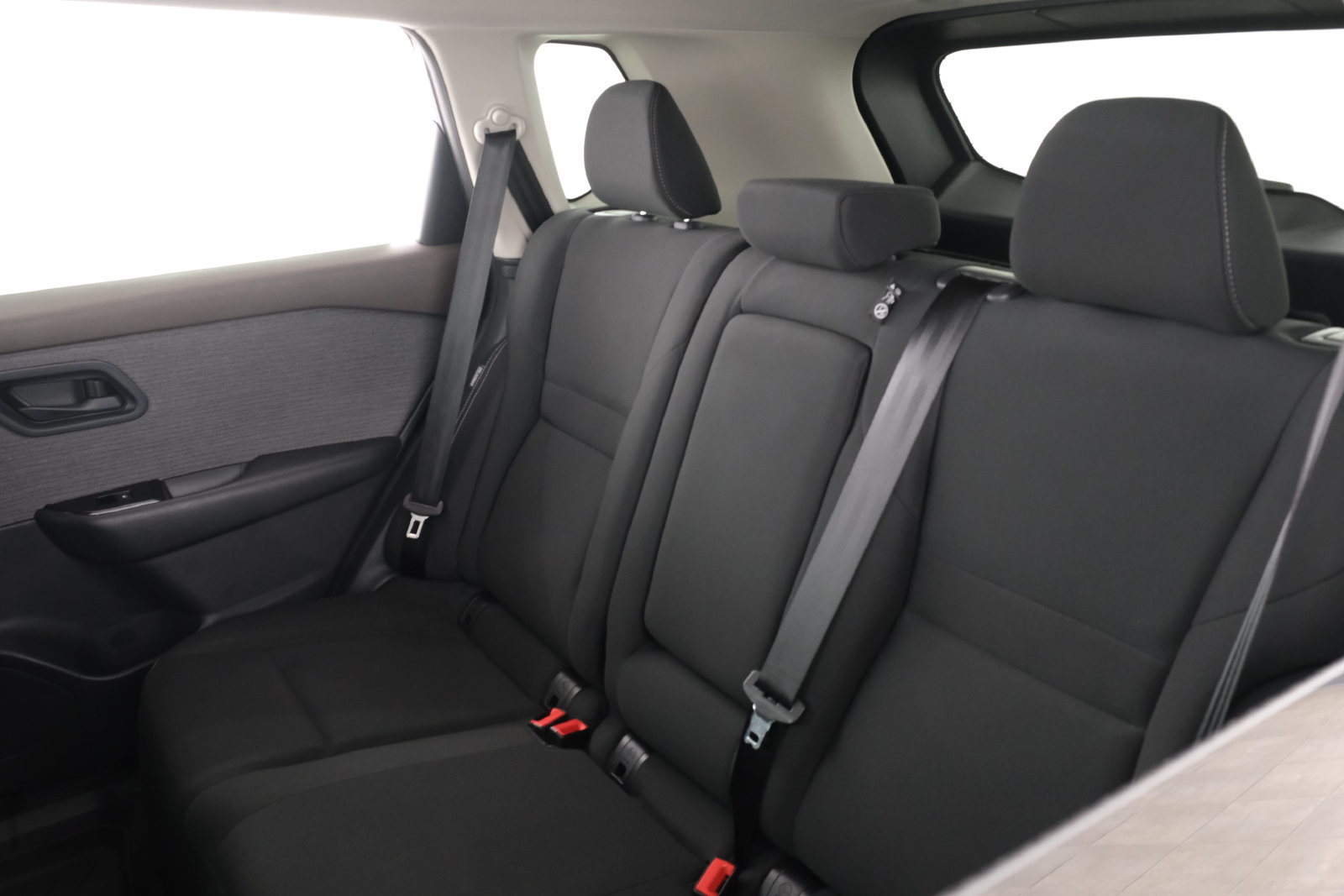 Used 2023 Nissan Rogue S AWD/4WD image 31