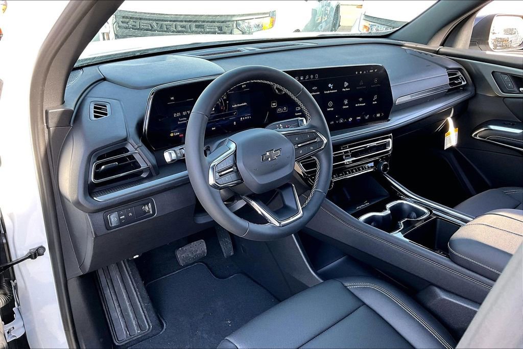 New 2026 Chevrolet Traverse LT w/ Midnight/Sport Edition image 6