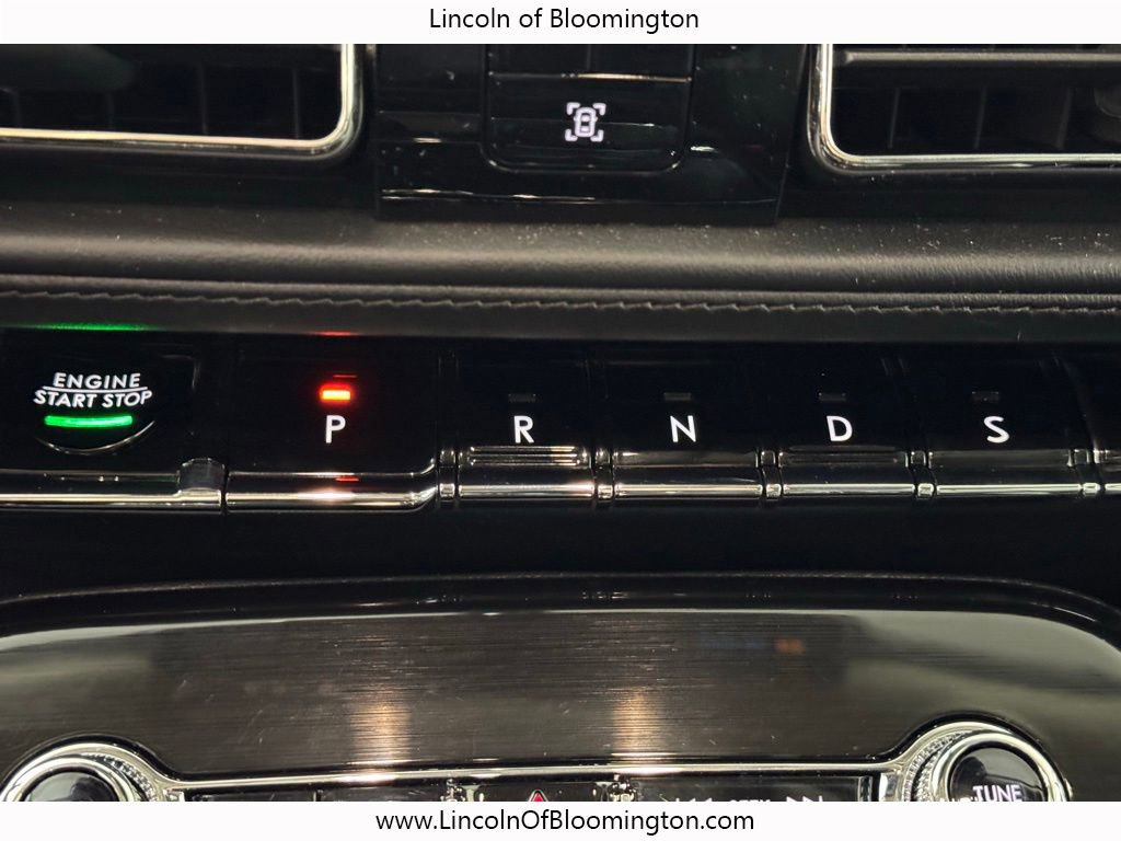 Used 2023 Lincoln Nautilus AWD w/ Premium Package image 35