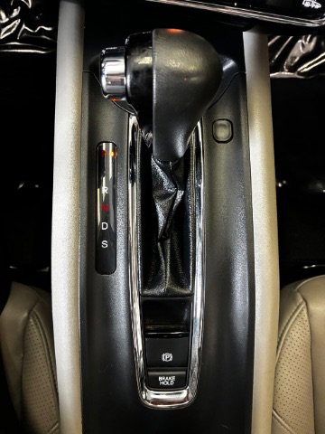 Used 2018 Honda HR-V EX-L image 24
